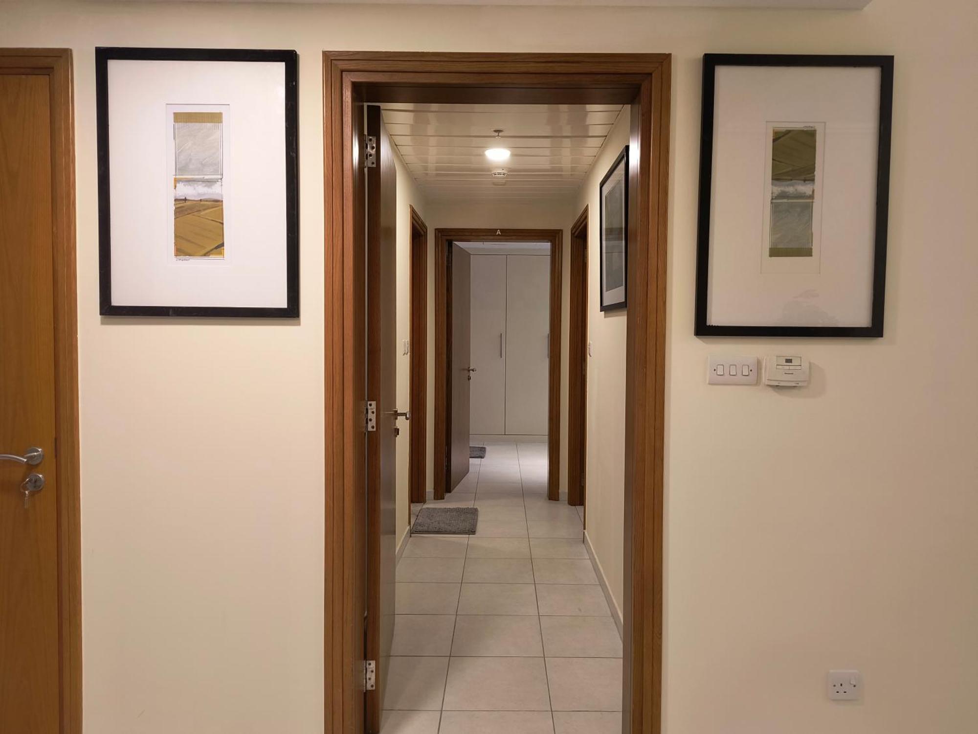 Trinity Holiday Homes - Sheikh Zayed Road Near To Financial Center Metro Station Дубай Экстерьер фото