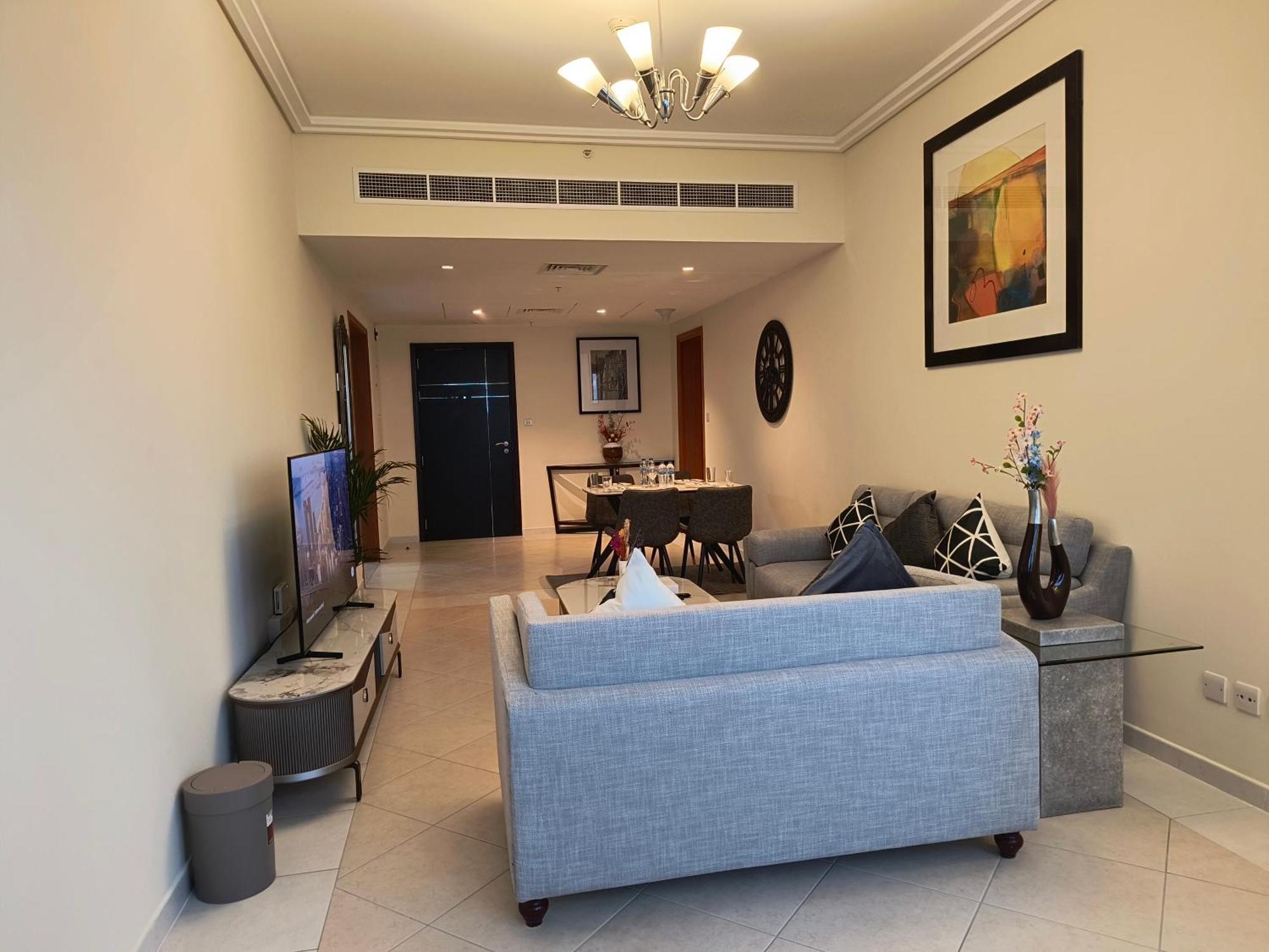 Trinity Holiday Homes - Sheikh Zayed Road Near To Financial Center Metro Station Дубай Экстерьер фото