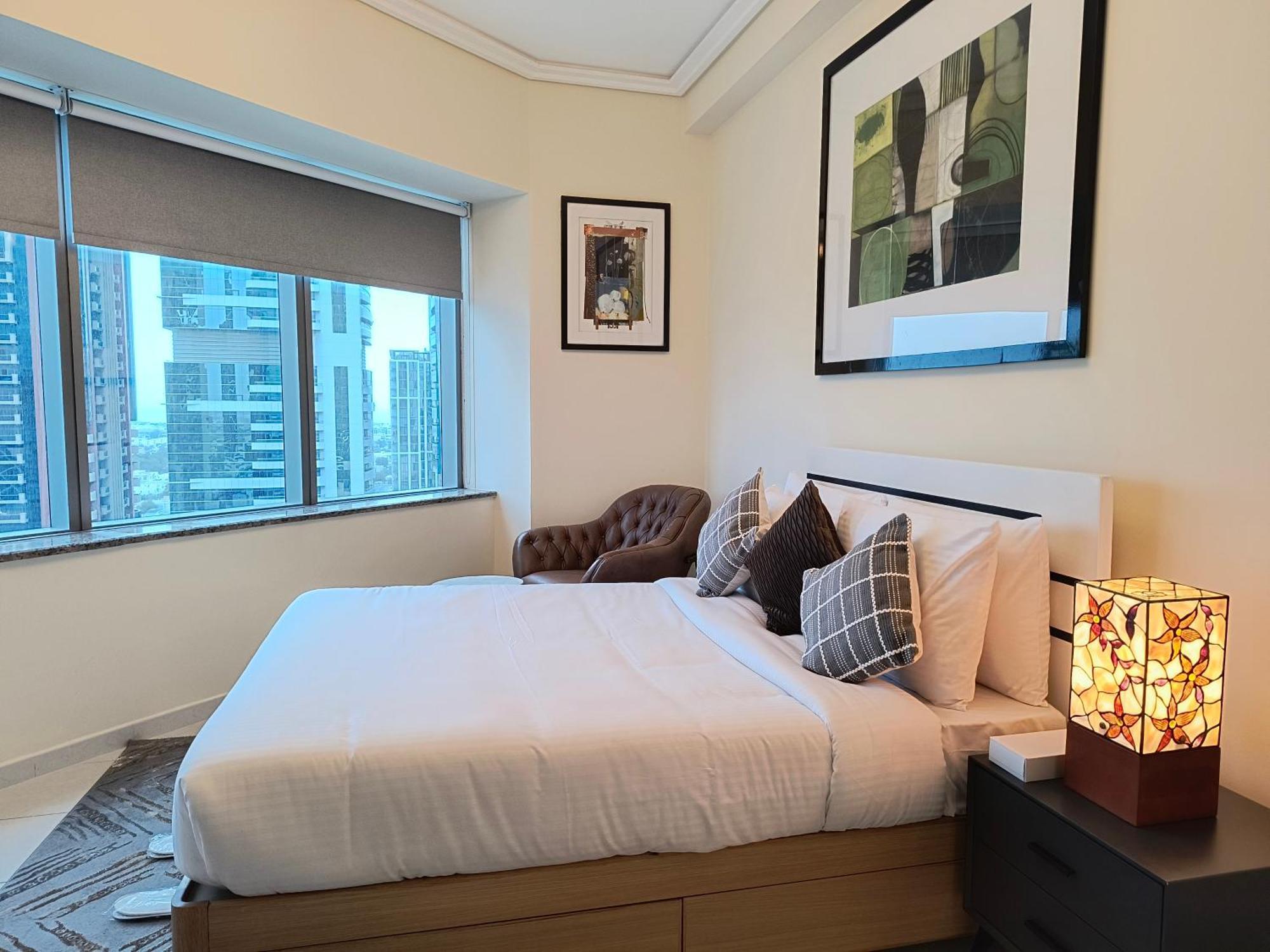 Trinity Holiday Homes - Sheikh Zayed Road Near To Financial Center Metro Station Дубай Экстерьер фото